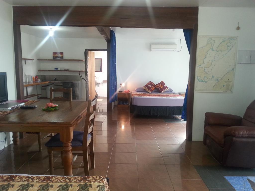 Gecko Lodge Fiji Savusavu Exterior photo